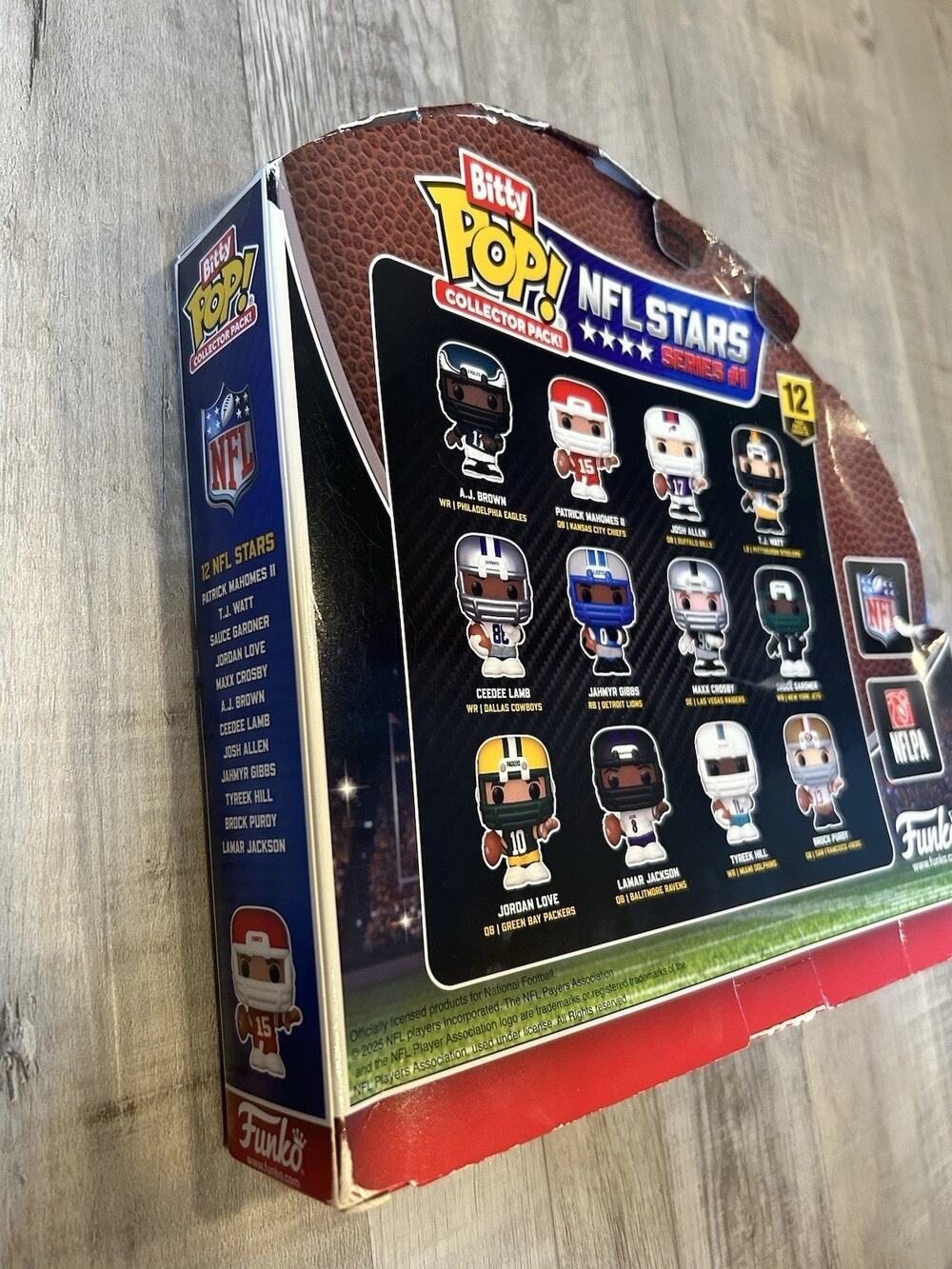 NEW BOX DAMAGE : Funko Pop! NFL Stars Collector Pack Bitty POP! Series 1 - 12 pc